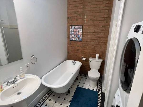 Chambre pour étudiant / Appartement 5 pièces de 100 m², Montréal, Rue Sainte-Famille / Photo 8