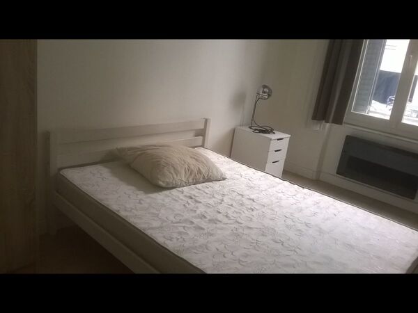 Colocation / Appartement 4 pièces de 69 m², Villeurbanne, Cours Tolstoï / Photo 10