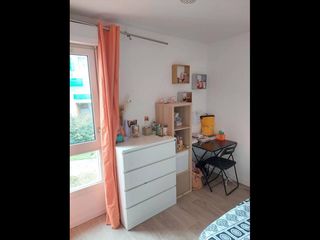 Room in a live-in landlord's home / 3 rooms apartment · 62 m², Rosny-sous-Bois, Rue de la Mare Huguet