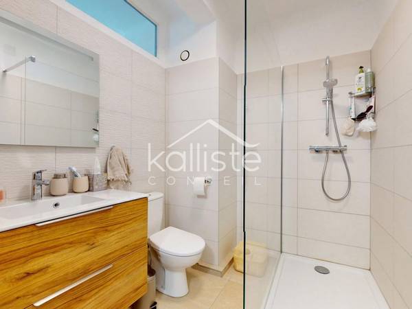 Location / Appartement 2 pièces de 55 m², Ajaccio, Avenue du President Kennedy / Photo 5