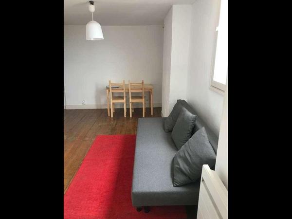 Location / Appartement 1 pièce de 25 m², Bordeaux, Cours de la Marne / Photo 2