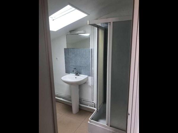 Location / Appartement 1 pièce de 25 m², Bordeaux, Cours de la Marne / Photo 6