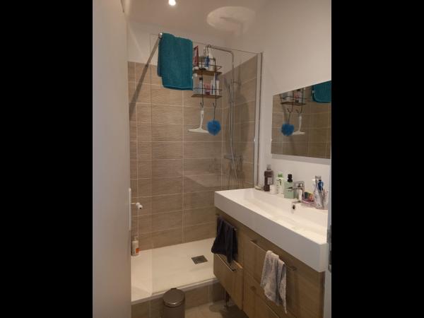 Colocation / Appartement 5 pièces de 91 m², Marseille, Rue Bernex / Photo 8