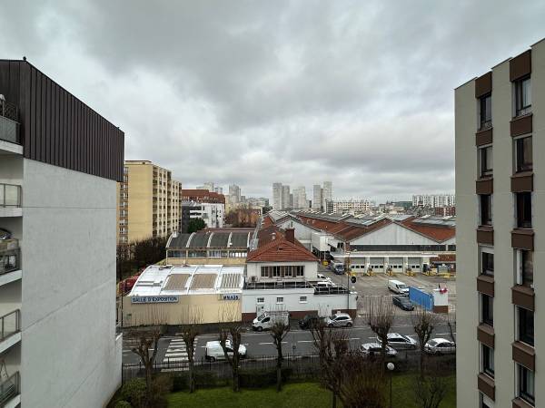 Colocation / Appartement 4 pièces de 77 m², Ivry-sur-Seine, Rue Pierre Et Marie Curie / Photo 13