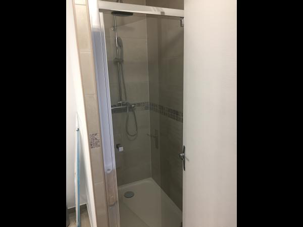 Colocation / Appartement 5 pièces de 72 m², Créteil, Place Jean Giraudoux / Photo 2