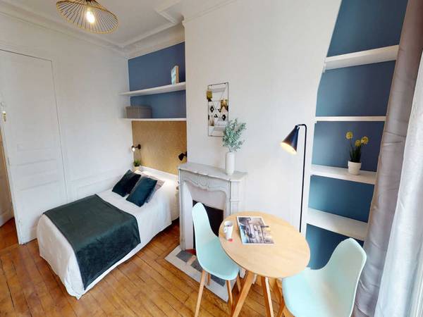 Colocation / Appartement 4 pièces de 80 m², Paris, Rue Dautancourt / Photo 2
