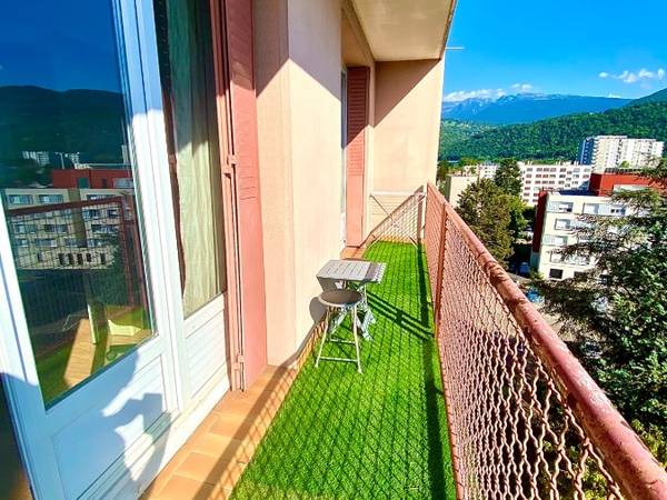 Colocation / Appartement 5 pièces de 72 m², Saint-Martin-d'Hères, Avenue Gabriel Peri / Photo 4