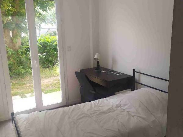 Colocation / Appartement 5 pièces de 75 m², Palaiseau, Rue Maurice Berteaux / Photo 5