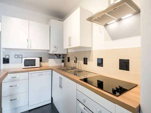 Colocation / Appartement 6 pièces de 93 m², Lyon, Rue Seguin / Photo 6