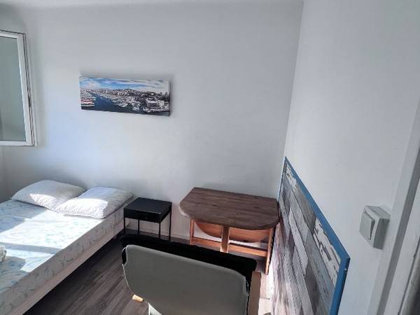 Colocation / Appartement 3 pièces de 52 m², Marseille, Boulevard Romain Rolland / Photo 2