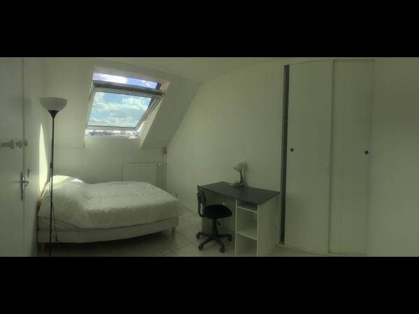 Colocation / Appartement 6 pièces de 118 m², Champs-sur-Marne, Mail des Tilleuls / Photo 4