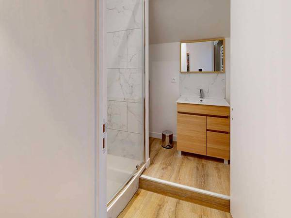 Chambre chez l'habitant / Maison 1 pièce, Nantes / Photo 2