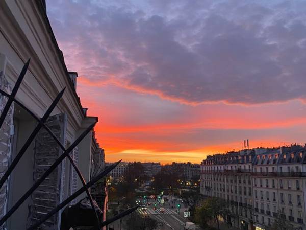 Colocation / Appartement 4 pièces de 80 m², Paris, Boulevard Voltaire / Photo 2