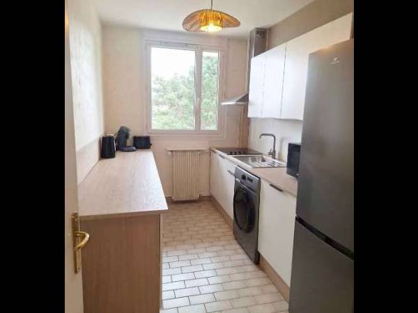 Colocation / Appartement 4 pièces de 76 m², Tours, Square Mantegna / Photo 7