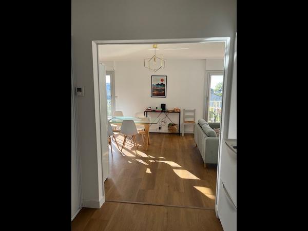 Location / Appartement 6 pièces de 100 m², Toulouse, Rue Théodore Lenôtre / Photo 2