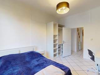 Colocation / 4 rooms apartment · 85 m², Toulon, Boulevard Léon Bourgeois