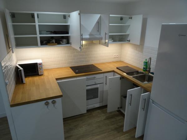 Colocation / Appartement 3 pièces de 65 m², Marseille, Rue des trois rois / Photo 2