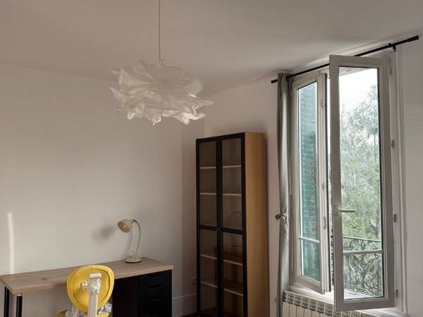 Colocation / Appartement 3 pièces de 55 m², Rosny-sous-Bois, Rue Paul Cavaré / Photo 2