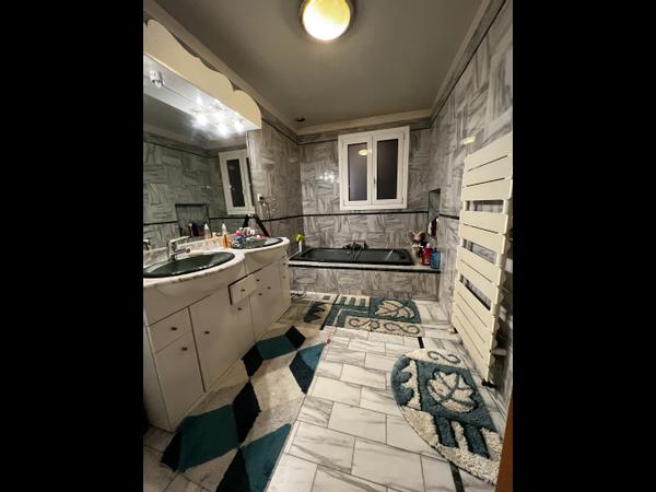 Colocation / Maison 7 pièces de 260 m², Villiers-sur-Marne, Rue de la Republique / Photo 10