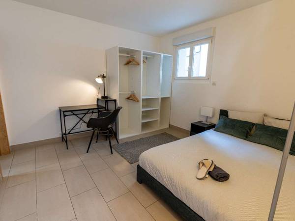 Coliving / Appartement 6 pièces de 180 m², Lausanne, Avenue de Montchoisi / Photo 2