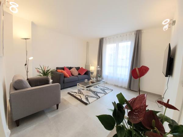 Colocation / Appartement 4 pièces de 72 m², Toulon, Avenue Franklin Roosevelt / Photo 2