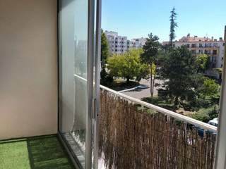 Colocation / Appartement 4 pièces de 65 m², Dijon, Place Roger Salengro