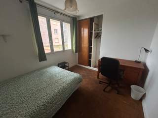 Spolubydlení / 5 rooms apartment · 71 m², Bron, Avenue Pierre Brossolette