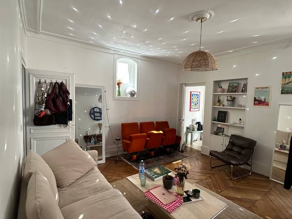 Sous-location / Appartement 6 pièces de 95 m², Paris, Rue Bonaparte / Photo 2