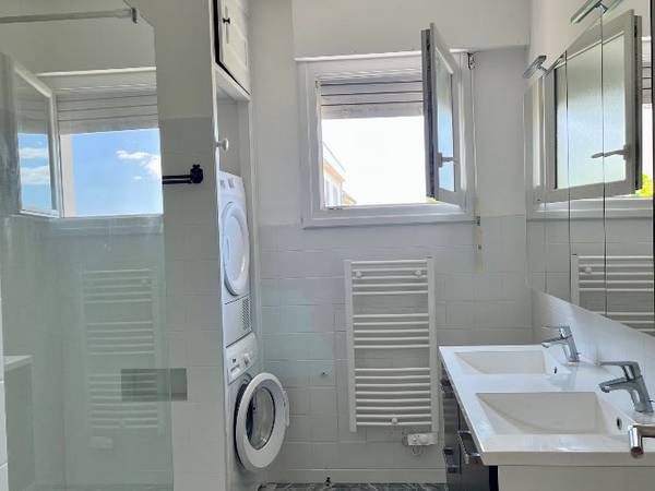 Colocation / Maison 8 pièces de 104 m², La Roche-sur-Yon, Boulevard arago / Photo 8