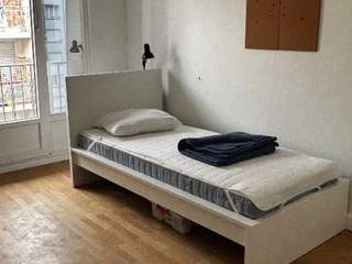 Room share, 4 rooms apartment, Lyon