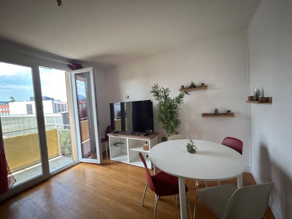 Colocation / Appartement 4 pièces de 77 m², Clermont-Ferrand, Avenue des Paulines / Photo 2