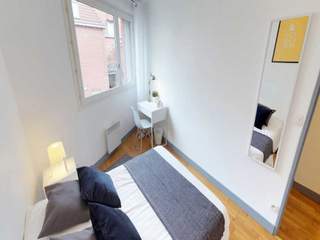 Colocation / Appartement 4 pièces de 70 m², Lille, Rue Macquart