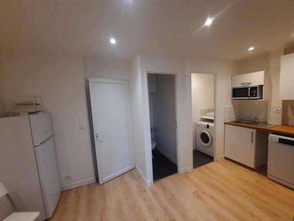 Sous-location / Appartement 1 pièce de 32 m², Asnières-sur-Seine, Rue Robert Lavergne / Photo 2