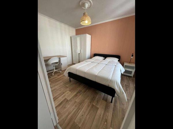 Colocation / Appartement 7 pièces de 90 m², Perpignan, Place de Montbolo / Photo 11