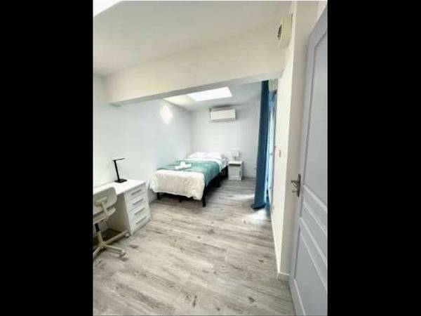 Colocation / Maison 9 pièces de 170 m², Lens, Rue Victor Hugo / Photo 9