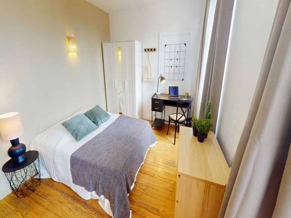Flatsharing / 5-bedroom flat · 120 m², Toulouse, Rue Sainte-Ursule / Photo 2