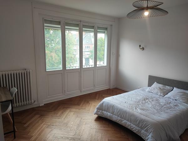 Colocation / Appartement 8 pièces de 161 m², Valenciennes, Rue Delsaux / Photo 15