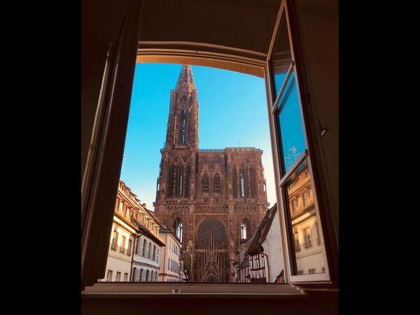 Sous-location / Appartement 4 pièces de 100 m², Strasbourg, Place Gutenberg / Photo 2