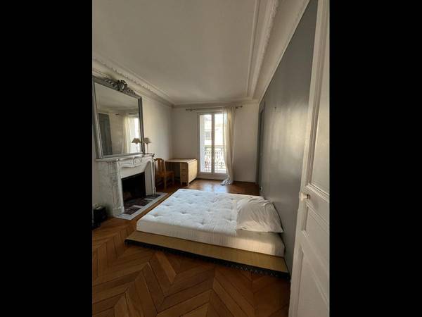 Colocation / Appartement 3 pièces de 60 m², Paris, Rue Lecourbe / Photo 2