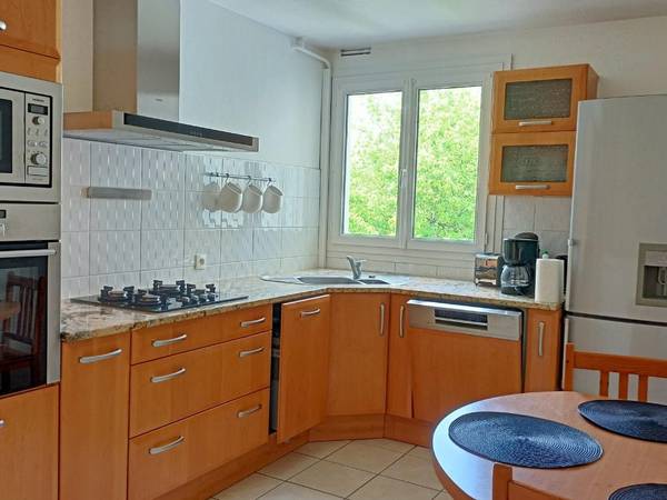 Colocation / Appartement 4 pièces de 91 m², Rennes, Villa de Moravie / Photo 2