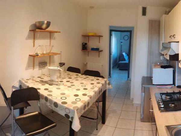 Colocation / Appartement 5 pièces de 89 m², Brest, Rue du Nivernais / Photo 2