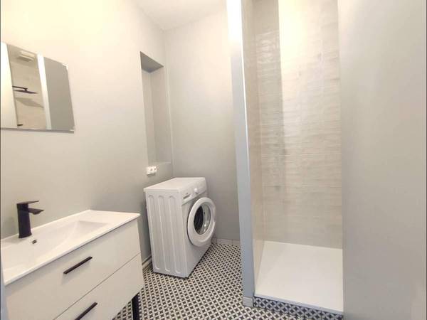 Flatsharing / 5-bedroom flat · 132 m², Saint-Étienne, Rue du Onze Novembre / Photo 9