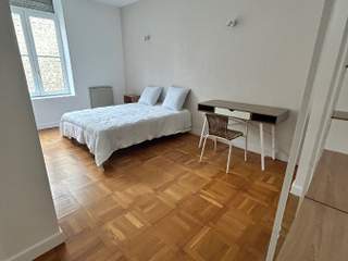 Flatsharing / Appartement 5 pièces de 132 m², Saint-Étienne, Rue du Onze Novembre