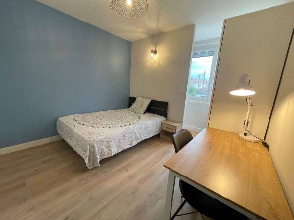 Colocation / Villa 10 pièces de 200 m², Cahors, Rue Alphonse Daudet / Photo 12