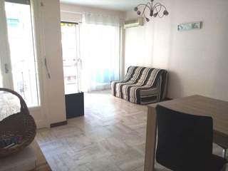 Flatsharing / 3-bedroom flat · 52 m², Antibes, Boulevard de la Pinède