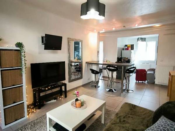 Colocation / Appartement 4 pièces de 60 m², Aix-en-Provence, Rue de Provence / Photo 2