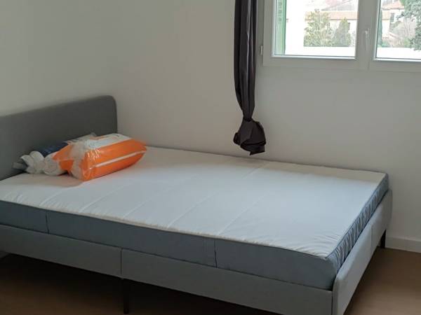 Colocation / Appartement 5 pièces de 74 m², Aix-en-Provence, Avenue Henri Pontier / Photo 2