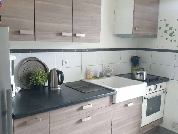 Colocation / Appartement 4 pièces de 65 m², Saint-Martin-d'Hères, Square le Périer / Photo 3
