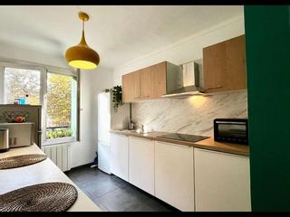 Colocation / Appartement 5 pièces de 72 m², Marseille, Boulevard National