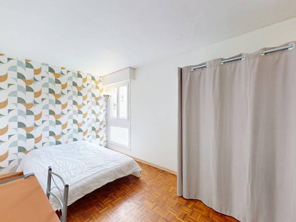 Colocation / Appartement 4 pièces de 67 m², Mont-Saint-Aignan, Parc de la Risle / Photo 2